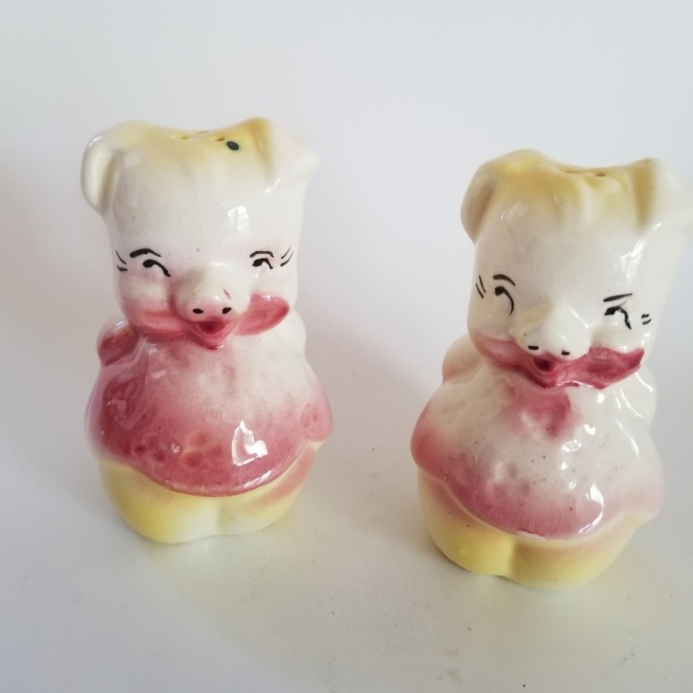 Vintage Blushing Pig Salt and Pepper Shakers What Did They Get Into?